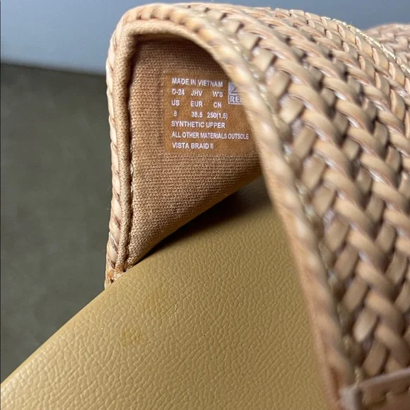 Reef Beige Slide Sandals - Picture 11 of 11